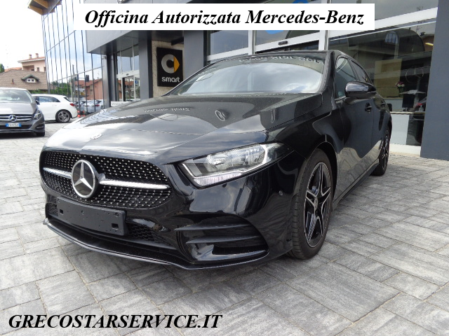 Mercedes-Benz A 180 Premium Automatic AMG Pack Night / Pelle Totale