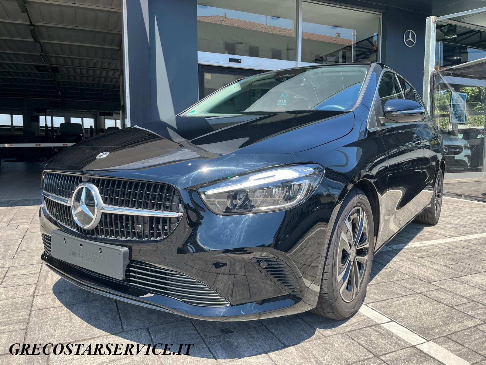 MERCEDES B 180